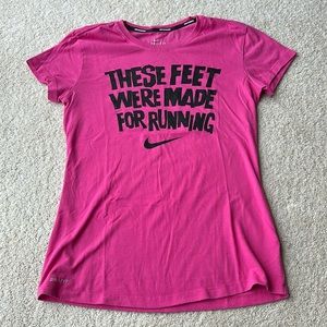 Nike women’s small dri-fit top